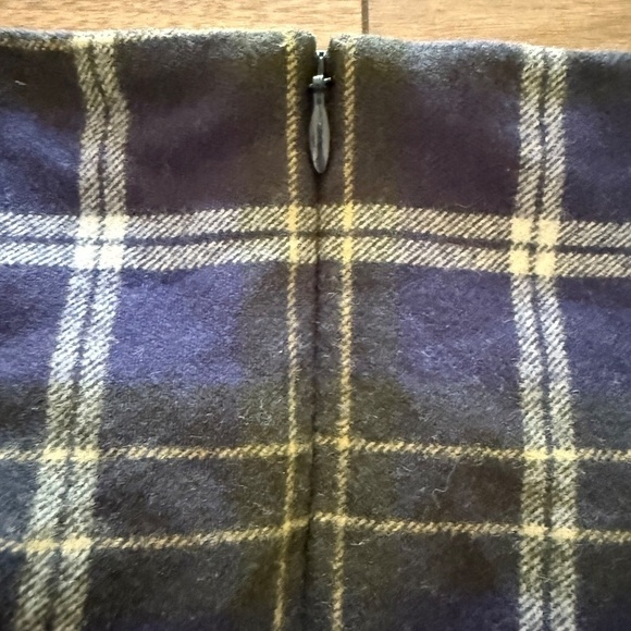 Wilfred Wool-Cashmere Blend Plaid Wrap Skirt | Size 0 | Aritzia - Picture 5 of 9